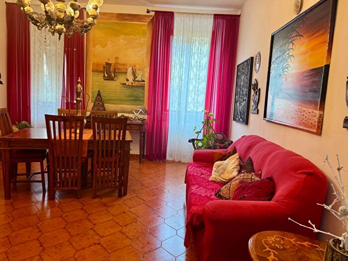 Appartamento trilocale in vendita in Borgo Capuccini, Livorno