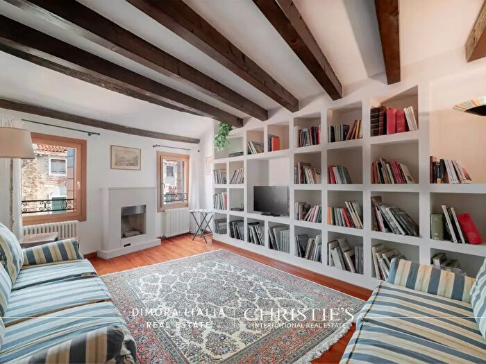 Appartamento con 5 locali in vendita in San Samuele, Venezia