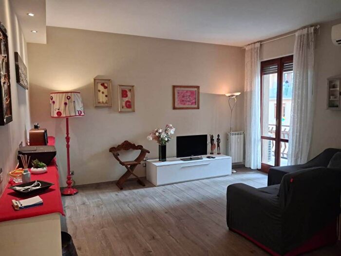 Appartamento quadrilocale in affitto in Via Mario Ulivelli, Novoli, Firenze