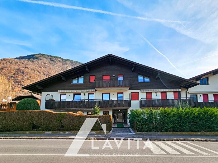 Appartamento trilocale in vendita in Bahnhofstraße Via Stazione, Gargazzone