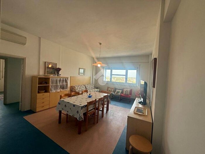 Appartamento trilocale in affitto in Piazza Andrea Costa, Cesenatico Levante, Cesenatico