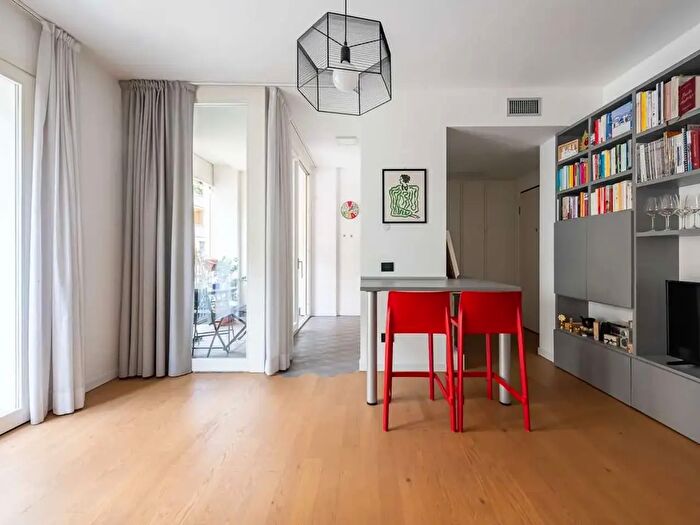 Appartamento monolocale in affitto in Via Marcantonio dal Re, Milano