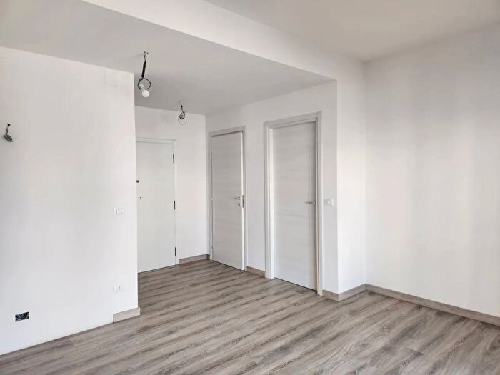 Appartamento trilocale in vendita in Via Signorelli, Arezzo