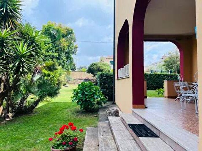 Casa quadrilocale in affitto in Via Dei Gigli, Villaggio Giornalisti Poggio, Anzio