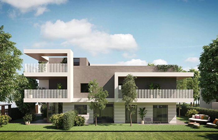 Appartamento quadrilocale in vendita in Via Silvio Pellico, Concorezzo