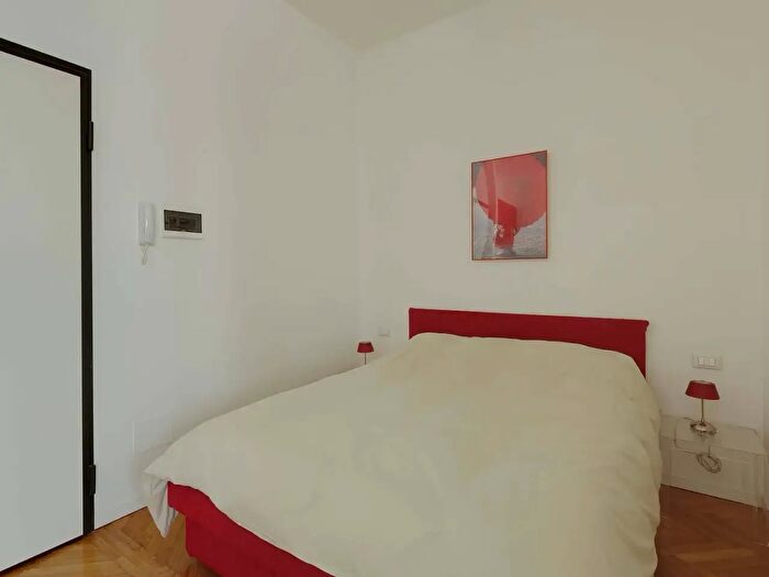 Appartamento monolocale in affitto in Via Giovanni Battista Pergolesi, Milano