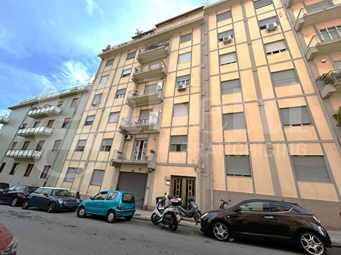 Appartamento trilocale in affitto in Via Fata Morgana, Messina