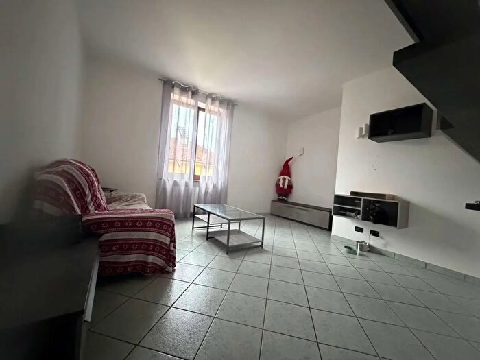 Appartamento trilocale in affitto in Pinerolo