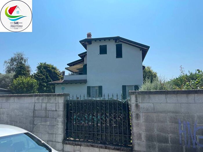 Appartamento bilocale in affitto in Via Pio X, Semicentro Isola, Corbetta