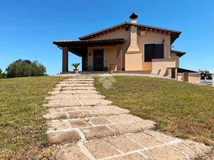 Casa con 6 locali in vendita in Località Imposto Vaccareccia, Montalto Di Castro