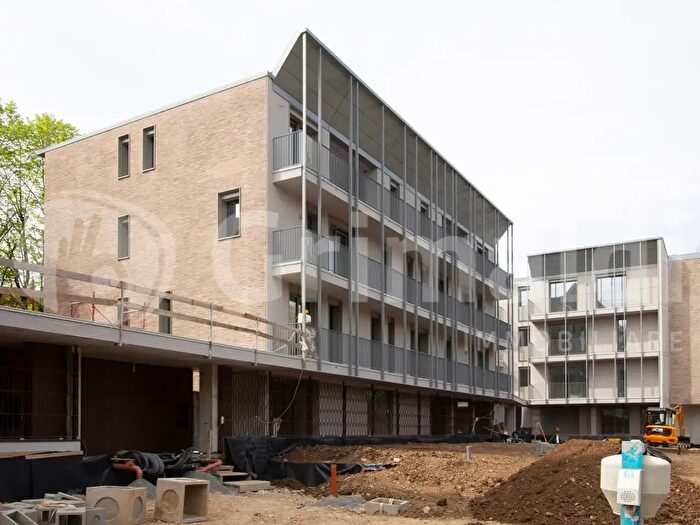 Appartamento trilocale in vendita in Via Piemonte Snc, Cusano Milanino