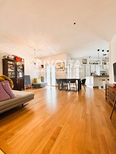 Appartamento con 5 locali in vendita in Via di Vigna Stelluti, Roma