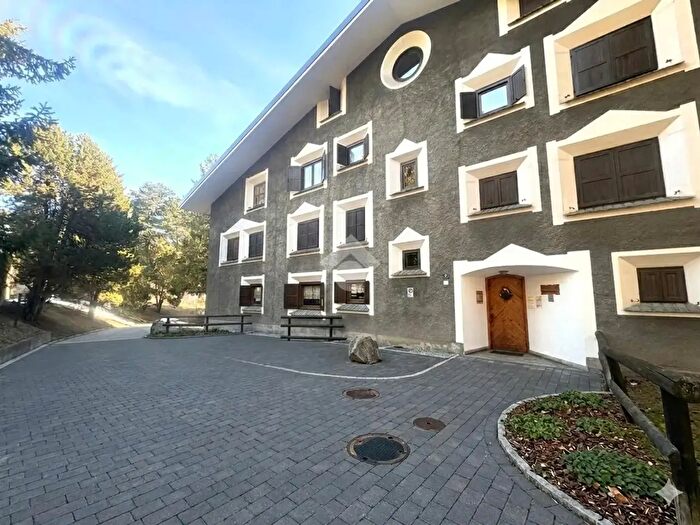 Appartamento trilocale in vendita in Via Bersaglio, Bormio