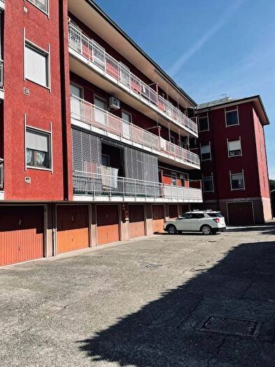 Casa trilocale in affitto in Viale Europa, Melzo