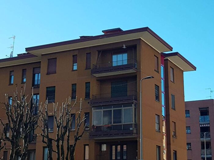 Appartamento bilocale in affitto in Viale Giovanni Suzzani, Bignami Ponale, Milano