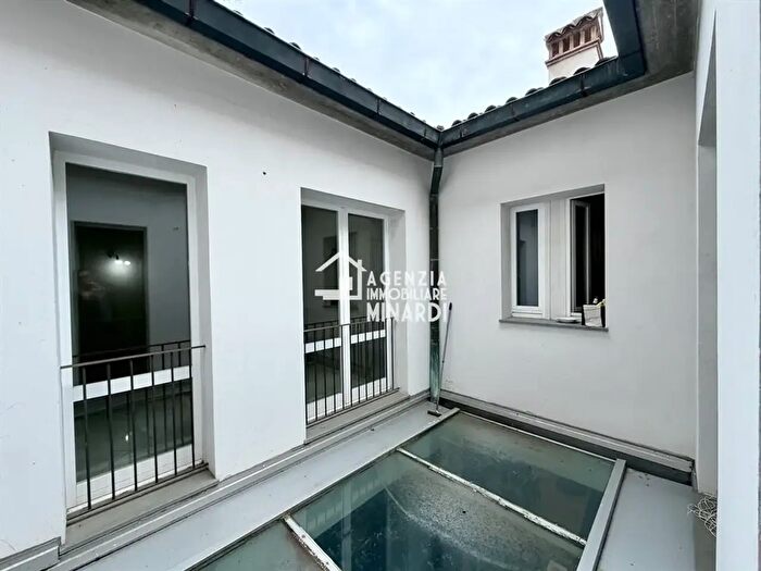 Casa quadrilocale in vendita in Vicolo Pasolini, Faenza