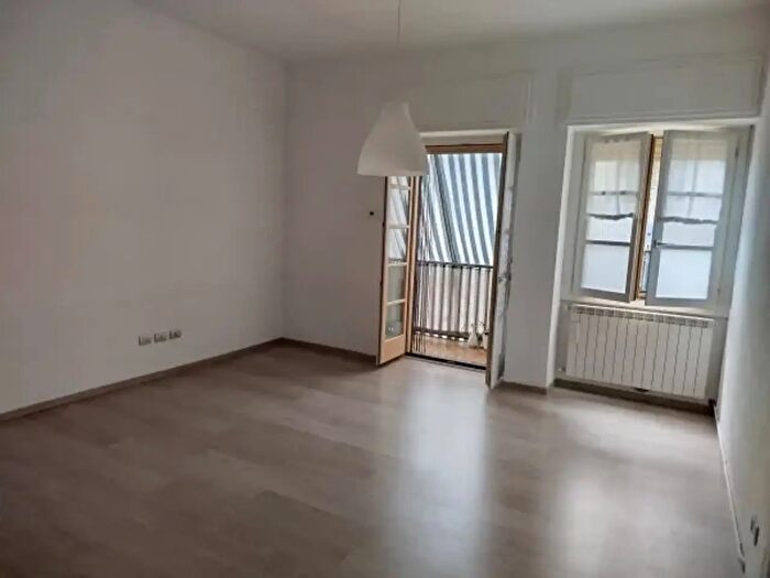Appartamento trilocale in vendita in Via Privata Fossati, Sondrio