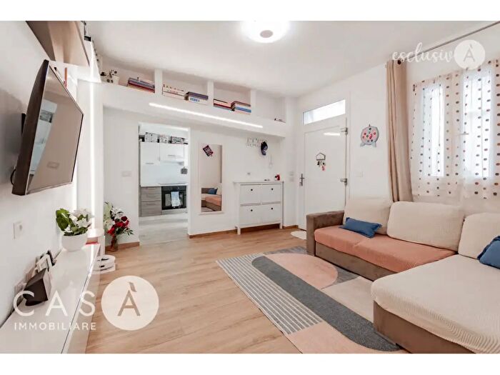 Appartamento bilocale in vendita in Via Archimede, Cesenatico