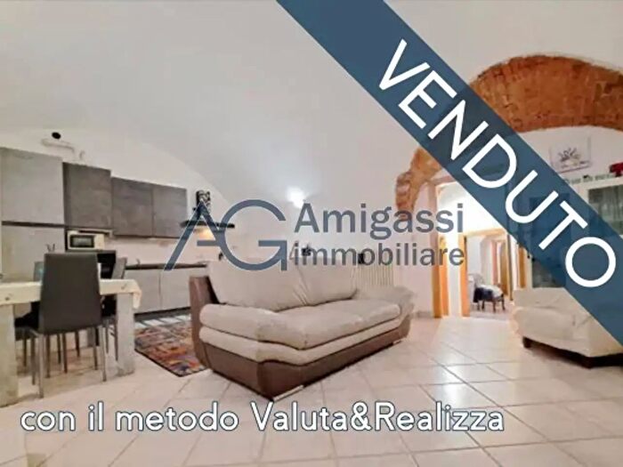 Appartamento bilocale in vendita in Via San Pietro, Alzano Lombardo