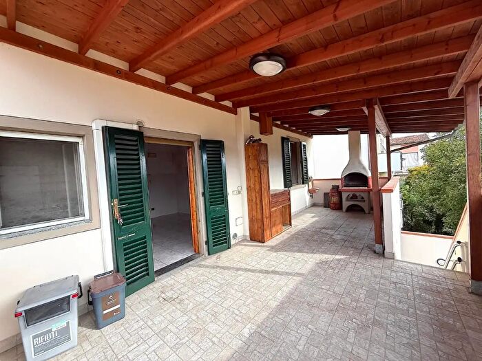 Appartamento con 5 locali in vendita in Capraia E Limite Fi, Capraia E Limite