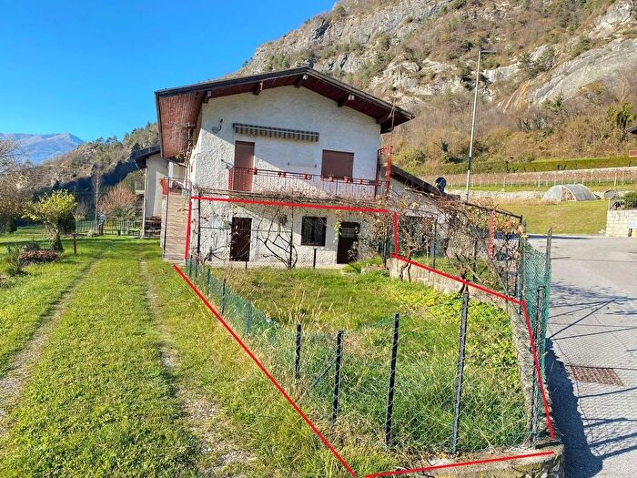 Appartamento trilocale in vendita in Via XX Settembre, Ospedaletto