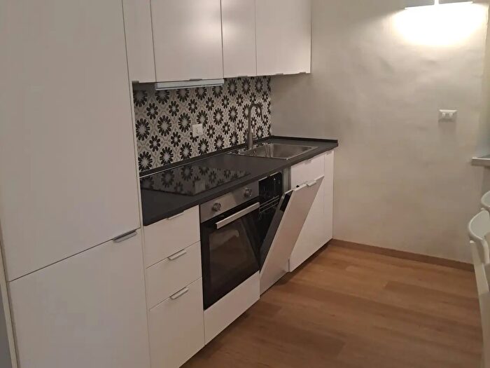 Appartamento bilocale in affitto in Via Bellezia, Torino