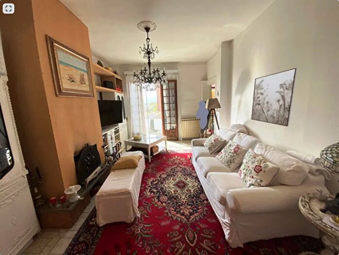 Casa con 7 locali in vendita in Via Canale, Castelnuovo Magra