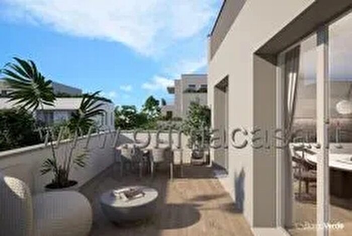 Appartamento con 5 locali in vendita in Via Don Ettore Fuin, Venezia