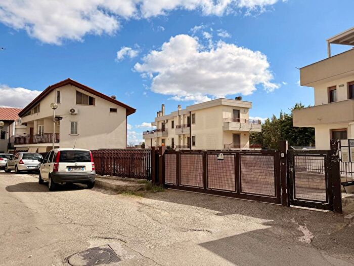 Appartamento bilocale in affitto in Via Lupo Protospata, Centro, Matera