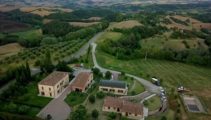Casa in vendita in Asciano