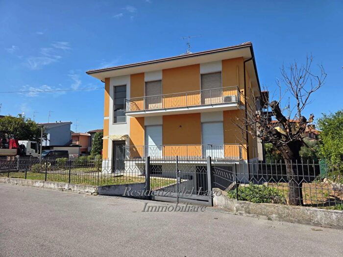 Casa con 8 locali in vendita in Via Agello, Desenzano Del Garda