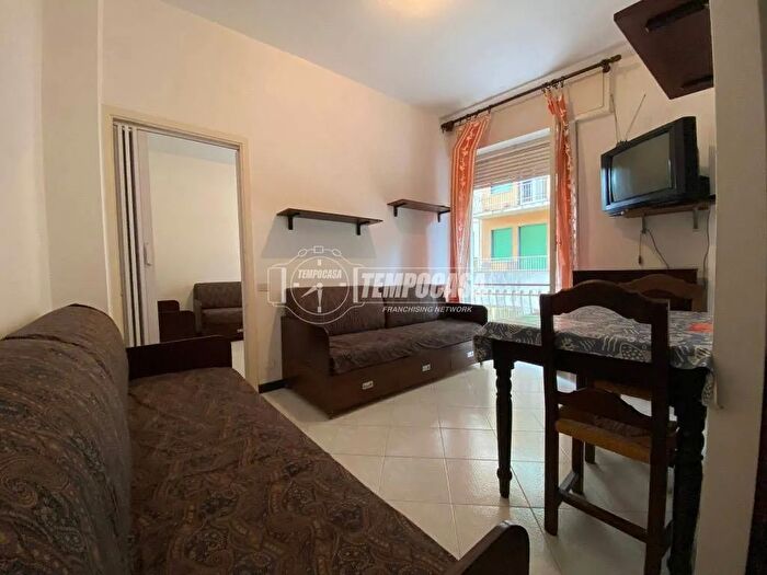 Appartamento bilocale in vendita in Via Garibotti, Santa Margherita Ligure