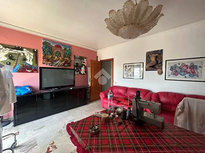 Appartamento con 5 locali in vendita in Via Ferdinando Firmaturi, Palermo