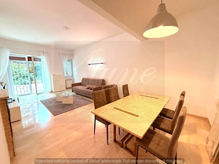 Appartamento trilocale in affitto in Via Cassia, Tomba di Nerone, Roma