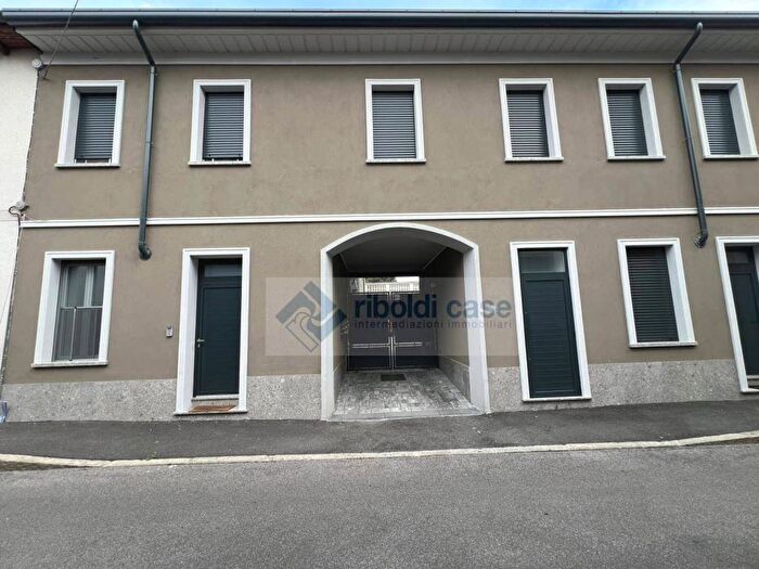Appartamento bilocale in affitto in via Prati, San Rocco Sanzio, Seregno