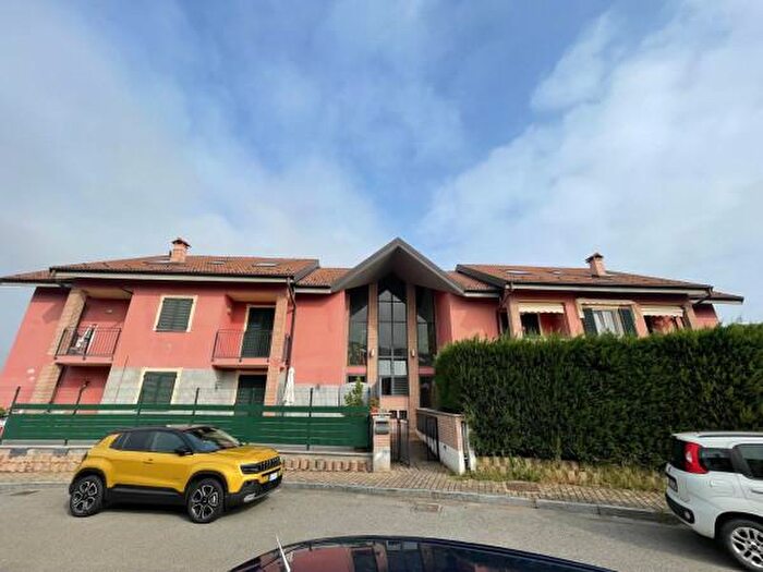 Appartamento trilocale in vendita in Via Rosa Luxemburg, Alessandria