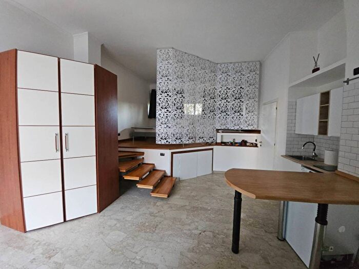 Appartamento monolocale in affitto in Via Domenico Jachino, Torrino, Roma