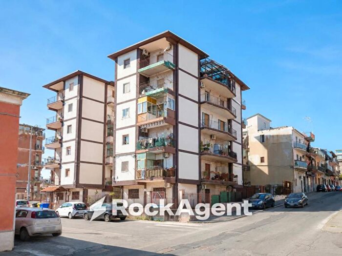Casa in vendita in Via Pietro Maroncelli, Rapisardi, Catania