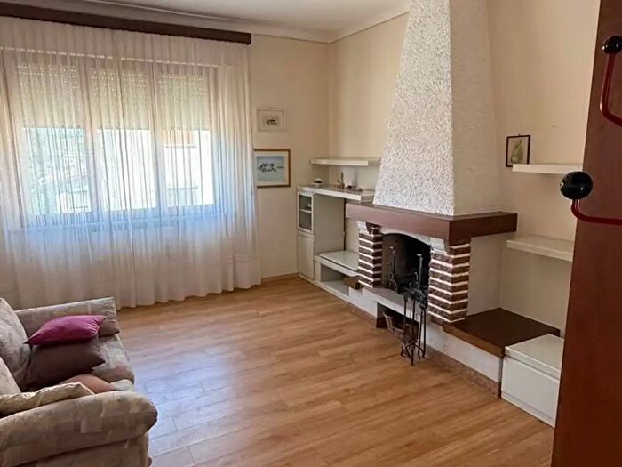 Appartamento con 5 locali in vendita in Siena