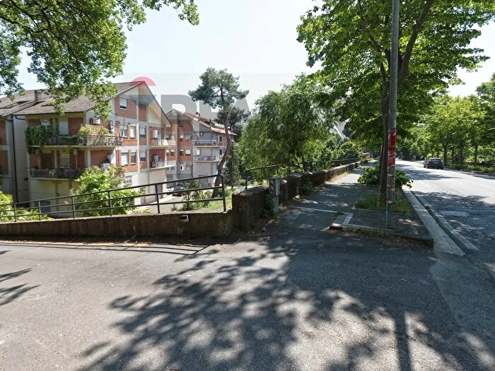 Appartamento trilocale in vendita in Viale Trieste, Viterbo