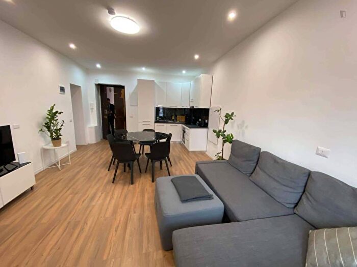 Appartamento bilocale in affitto in Via Bessarione, Corvetto, Milano