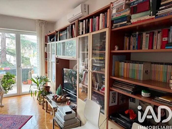 Appartamento con 5 locali in vendita in Via Roma, Rovereto