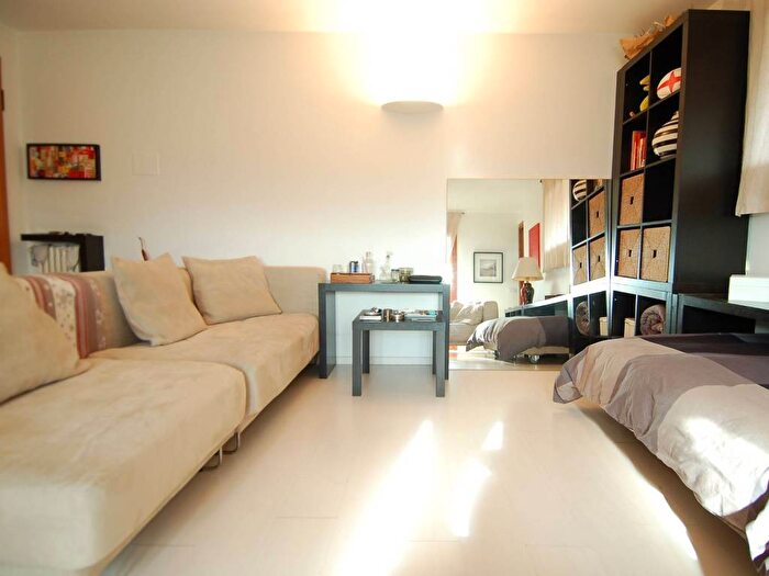 Appartamento monolocale in affitto in Via Savona, Solari, Milano