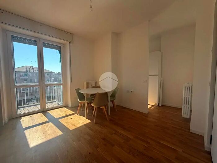 Appartamento bilocale in affitto in Viale Famagosta, Milano