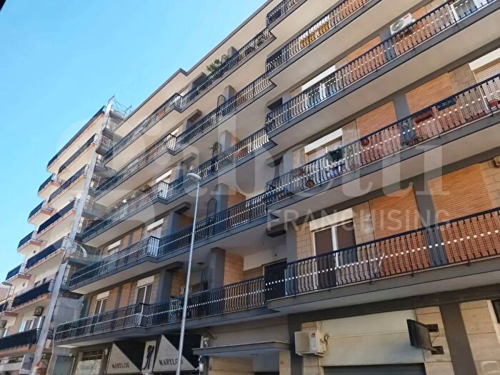 Appartamento con 5 locali in vendita in Via Dante, Triggiano