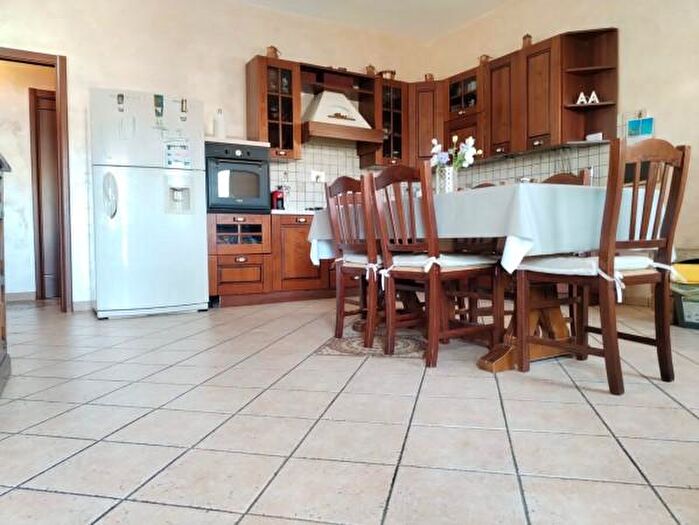 Appartamento con 5 locali in vendita in Via Bruno Buozzi, Mentana