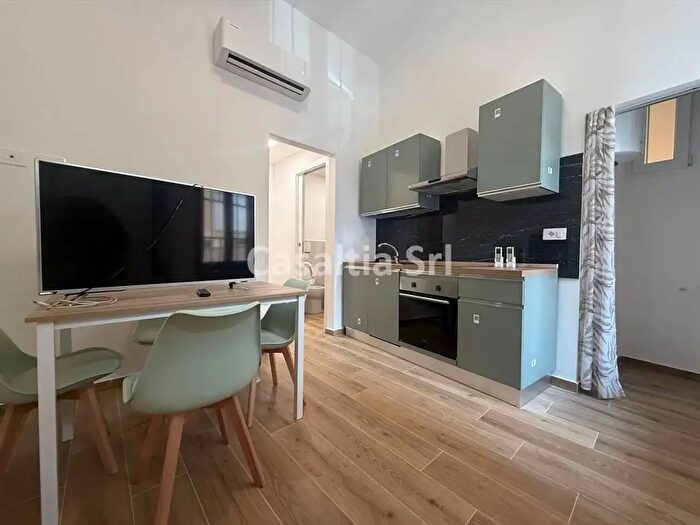 Appartamento bilocale in affitto in Via Bengasi, Milano