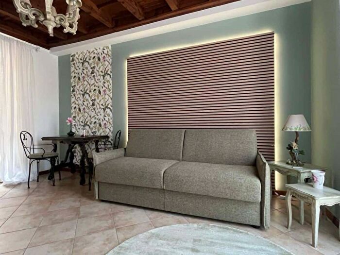 Appartamento monolocale in affitto in Vicolo de Gradi, Centro Storico, Monza