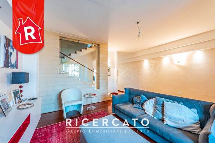 Case in Vendita e in Affitto - 3