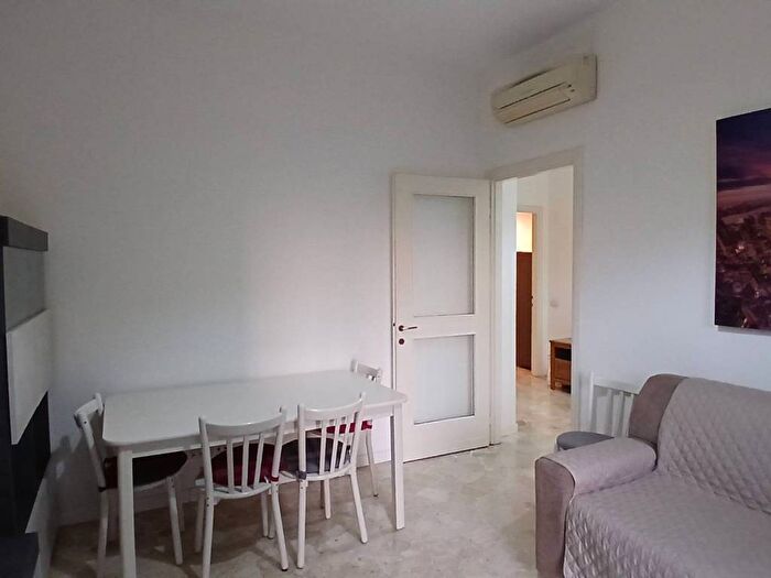 Appartamento bilocale in affitto in Corso Giuseppe Garibaldi, Centro, Rho